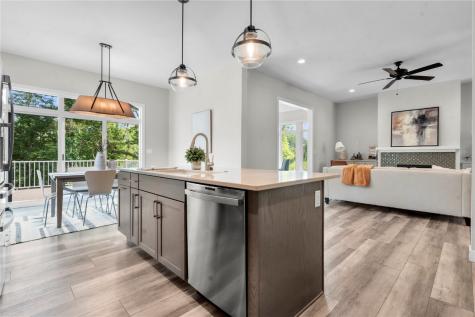 5631 Seminole Valley Trail NE Cedar Rapids IA 52411