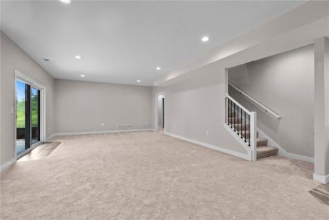 5631 Seminole Valley Trail NE Cedar Rapids IA 52411