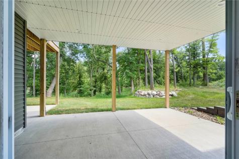 5631 Seminole Valley Trail NE Cedar Rapids IA 52411