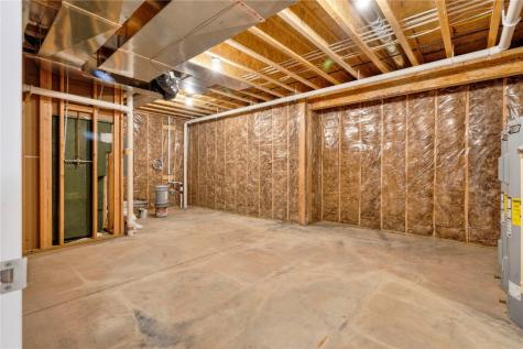 5631 Seminole Valley Trail NE Cedar Rapids IA 52411
