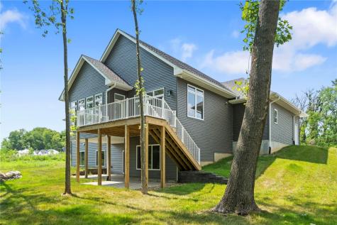 5631 Seminole Valley Trail NE Cedar Rapids IA 52411