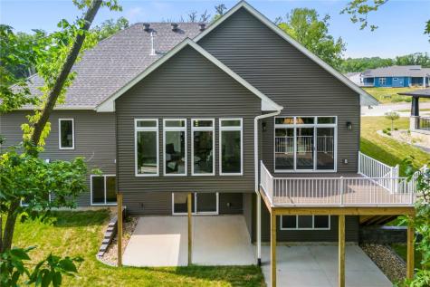 5631 Seminole Valley Trail NE Cedar Rapids IA 52411