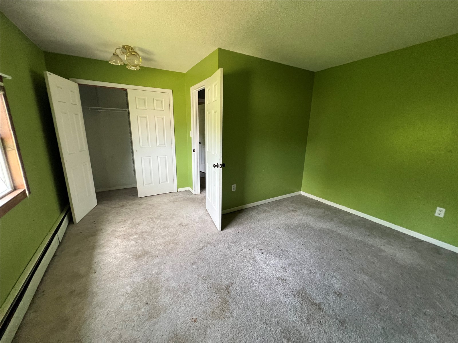 218 5th Avenue SE Independence IA 50644