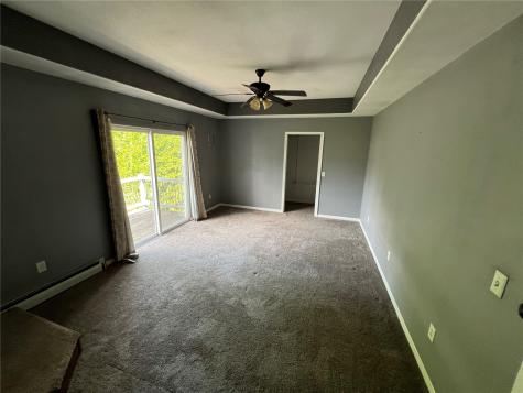 218 5th Avenue SE Independence IA 50644