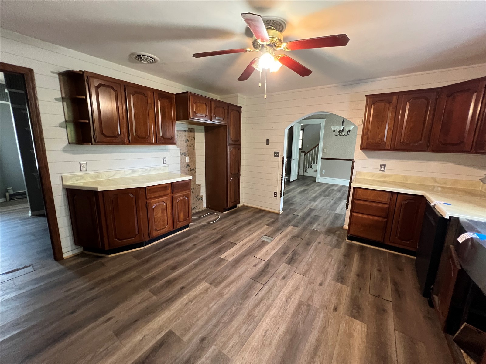 218 5th Avenue SE Independence IA 50644
