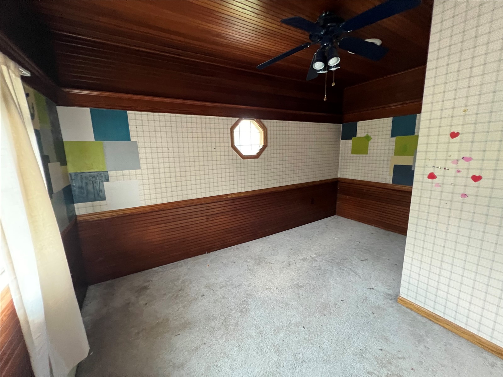 218 5th Avenue SE Independence IA 50644