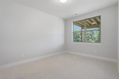 1204 Timber Trail Solon IA 52333