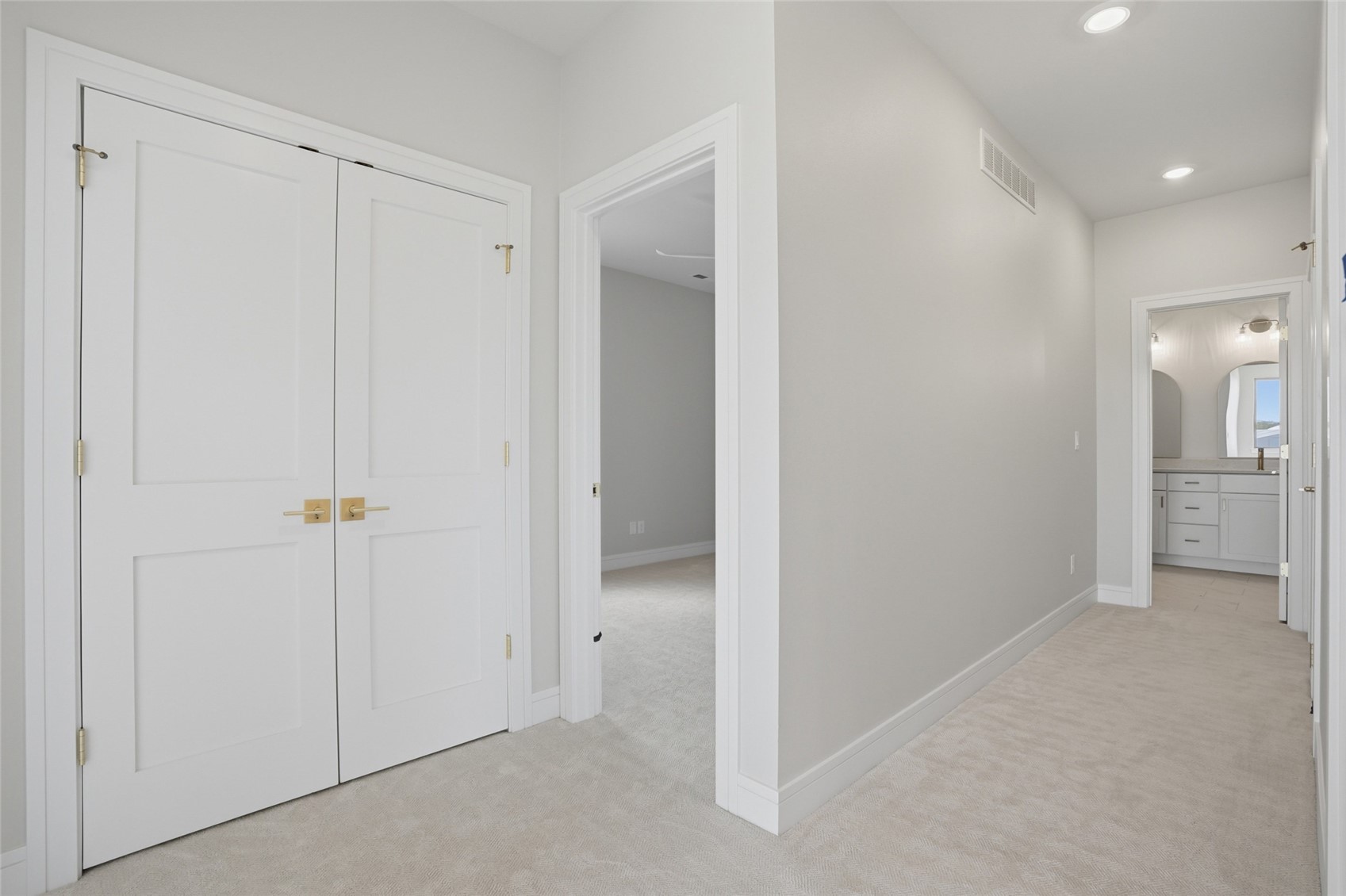 1204 Timber Trail Solon IA 52333