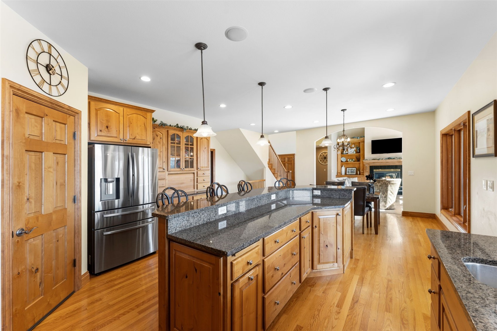 4601 Plumberry Road Ely IA 52227