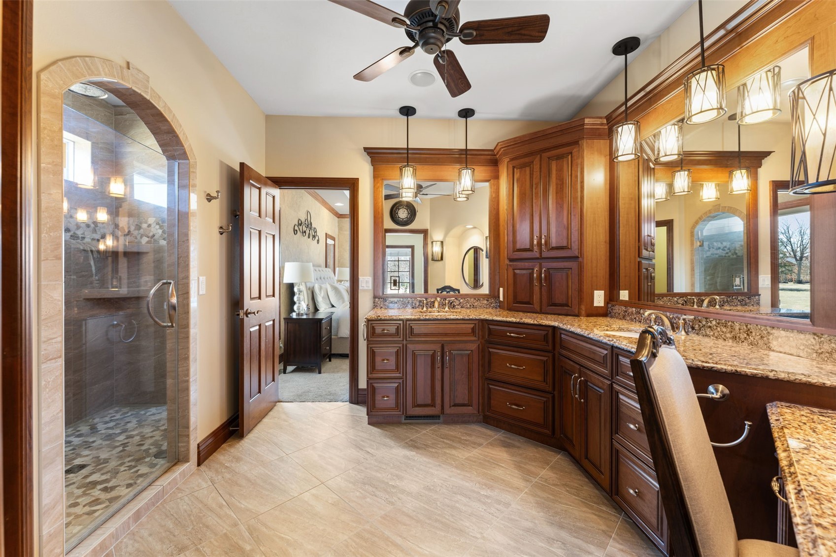 4601 Plumberry Road Ely IA 52227