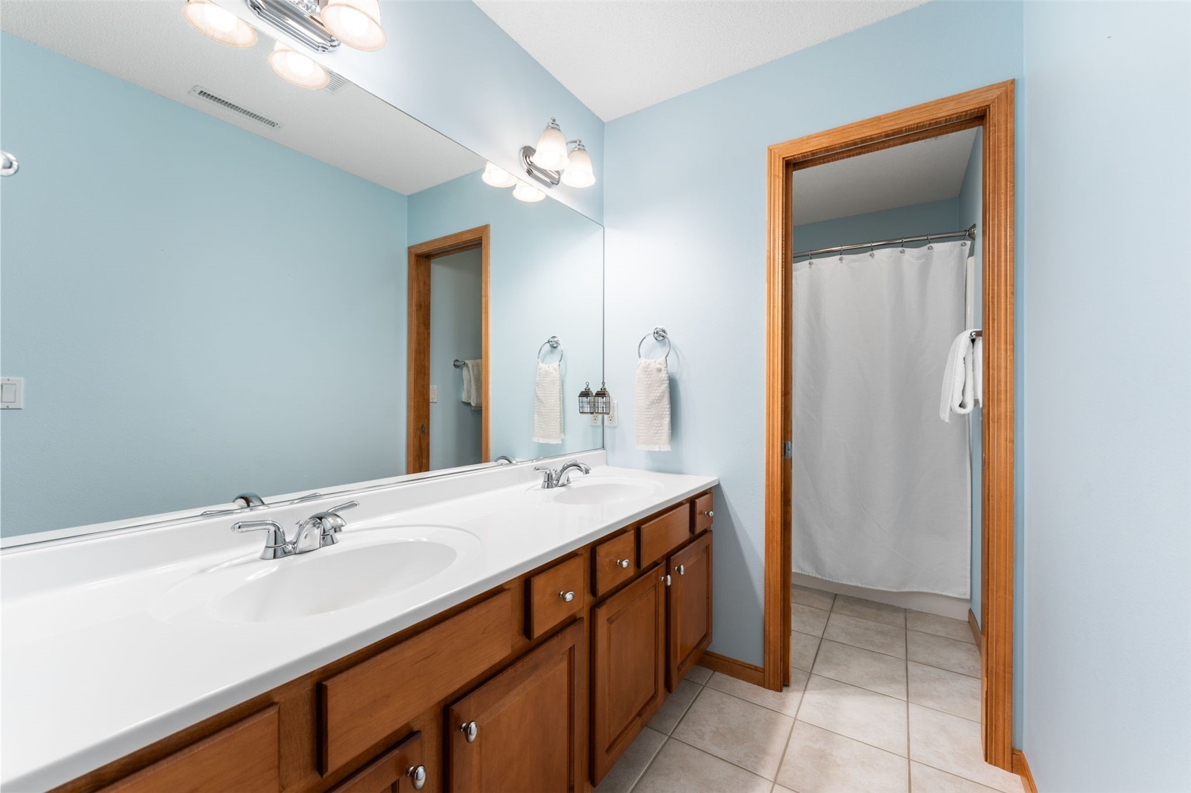 4601 Plumberry Road Ely IA 52227