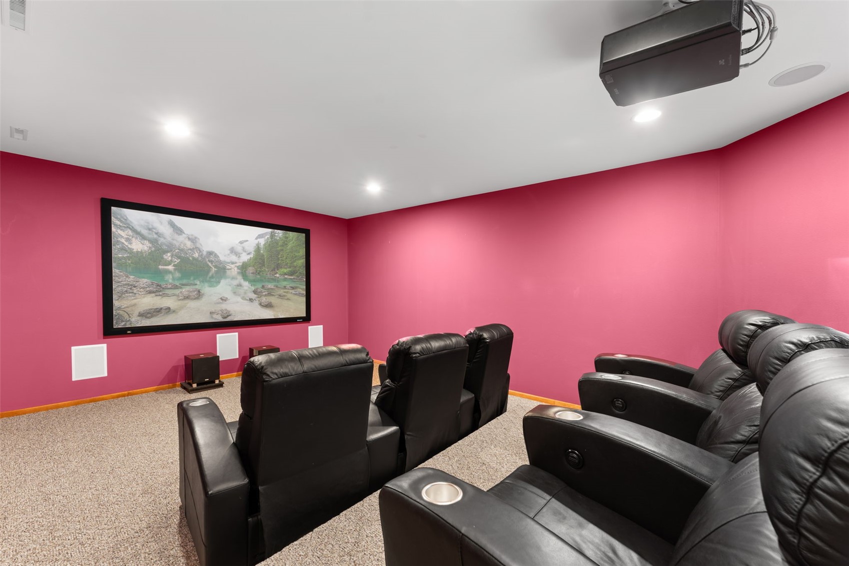 4601 Plumberry Road Ely IA 52227