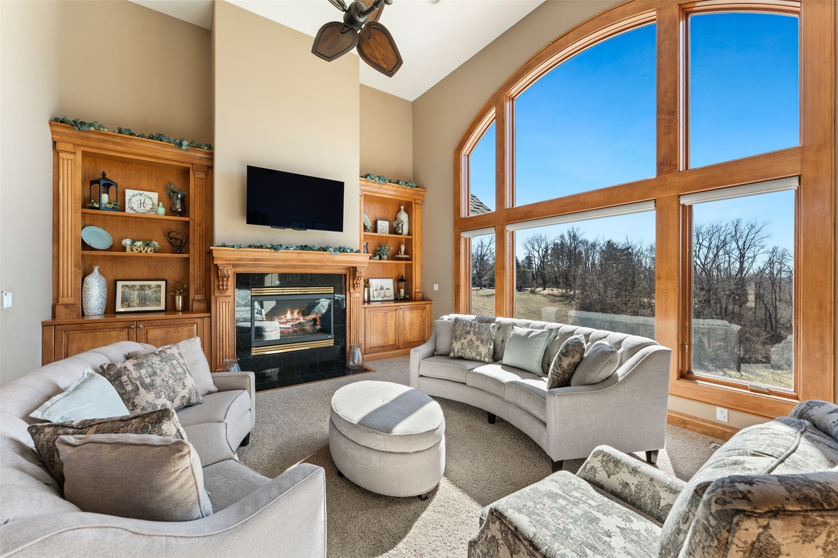 4601 Plumberry Road Ely IA 52227