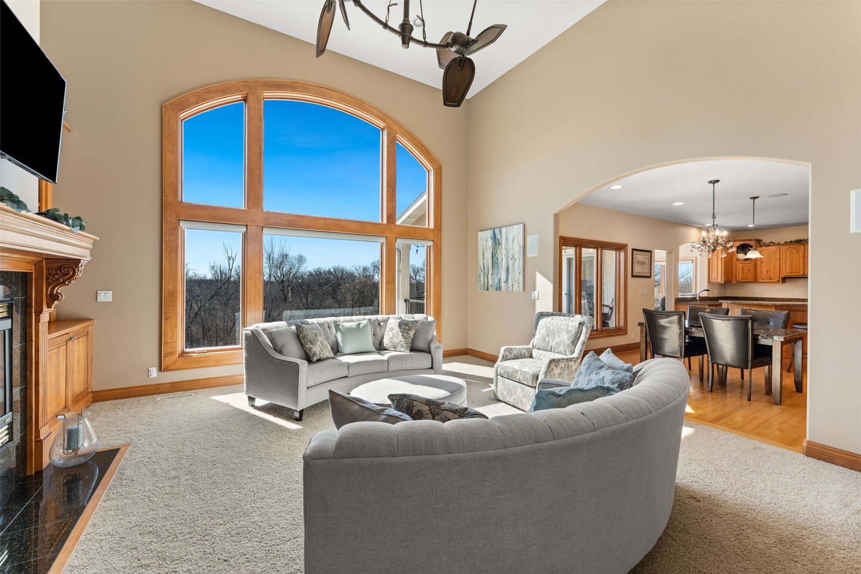 4601 Plumberry Road Ely IA 52227