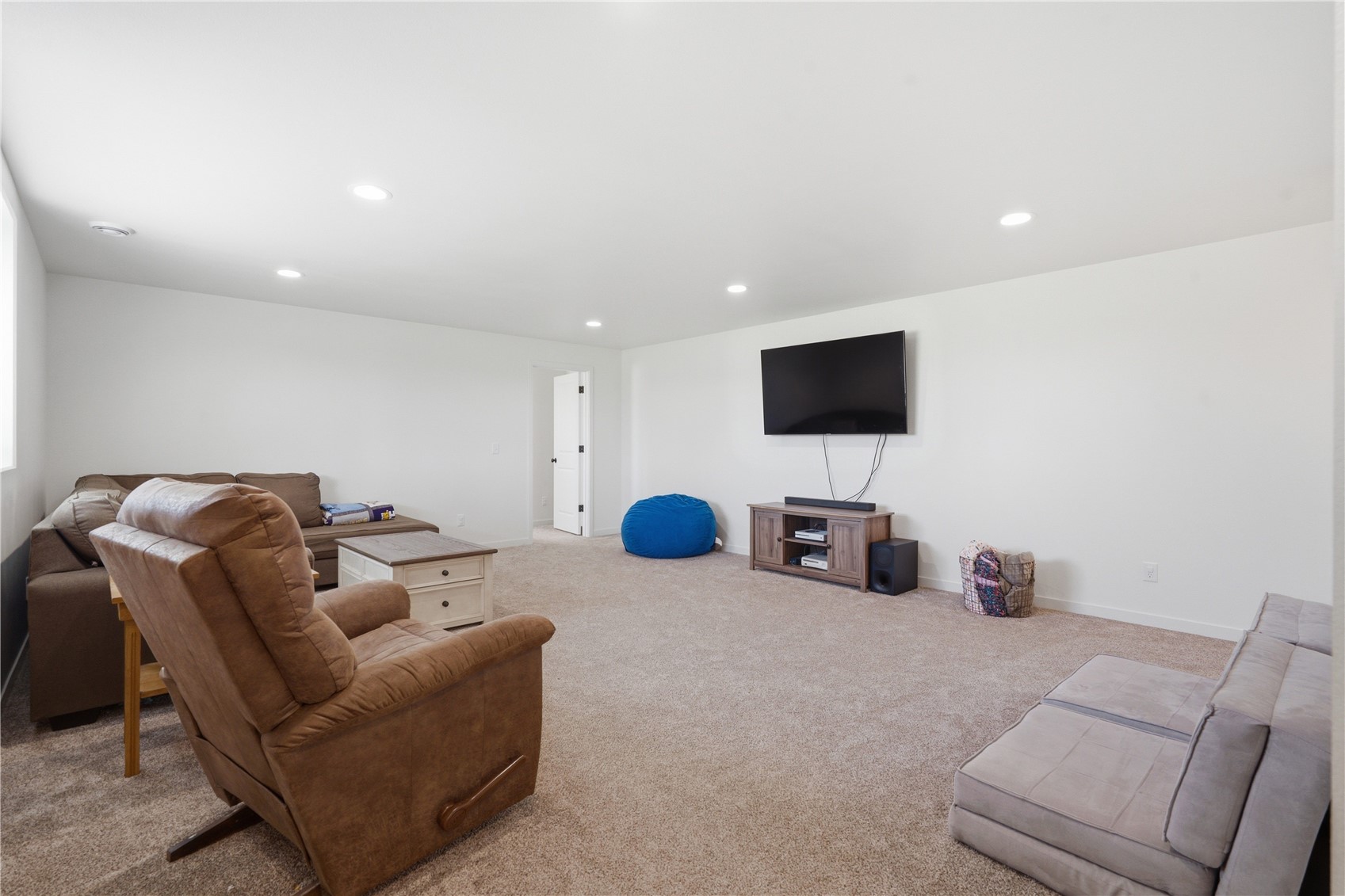 404 Donald Drive Alburnett IA 52202