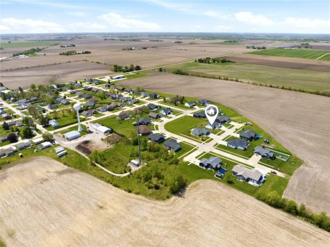 404 Donald Drive Alburnett IA 52202