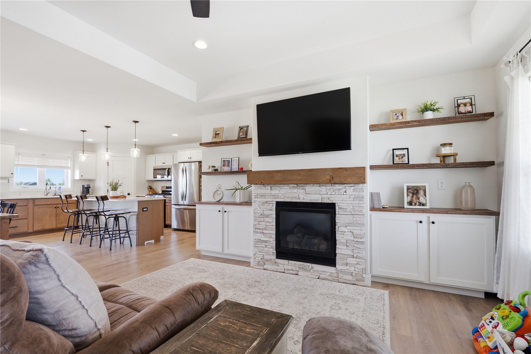 404 Donald Drive Alburnett IA 52202