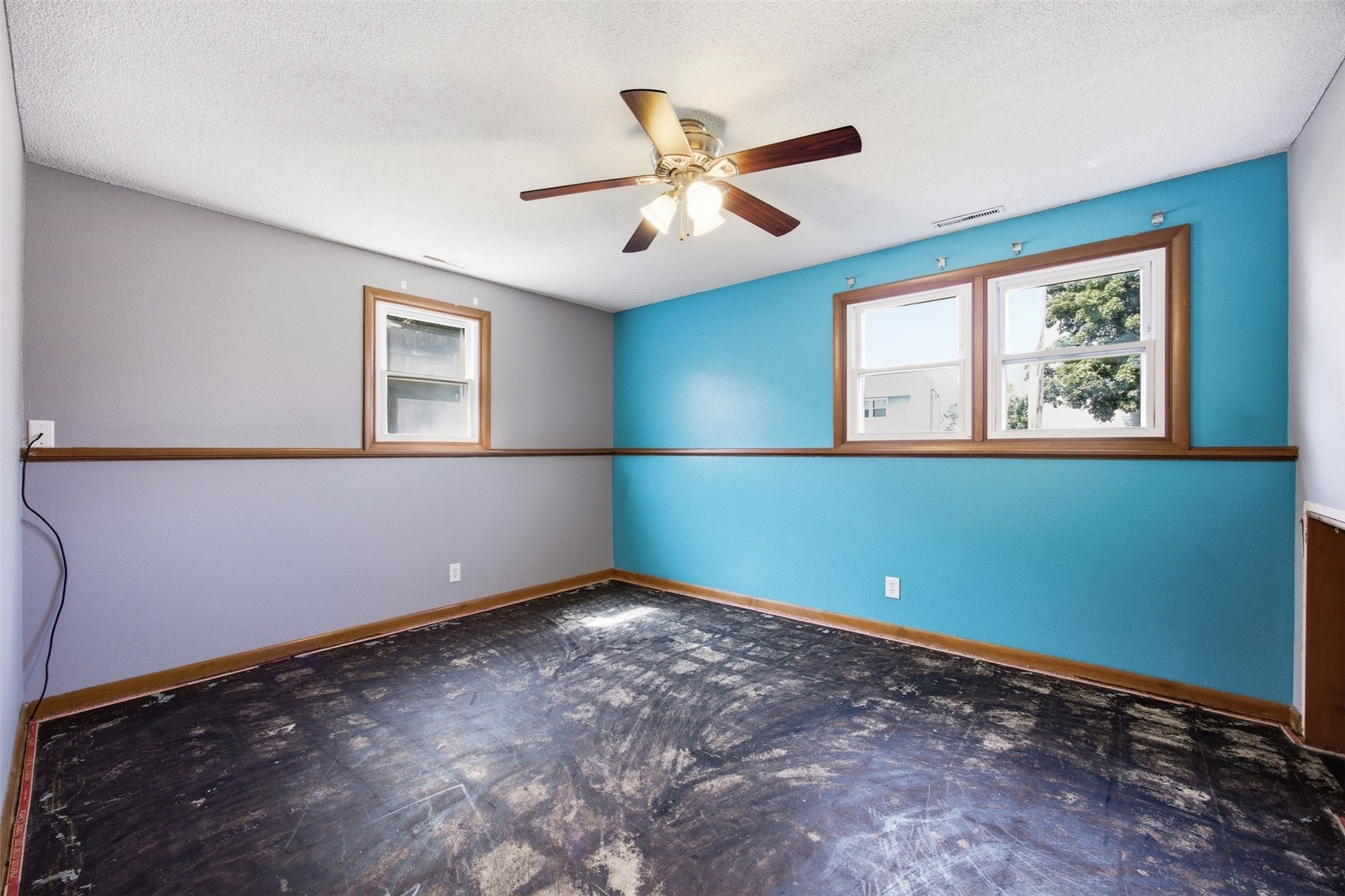 2101 Lauren Drive SW Cedar Rapids IA 52404