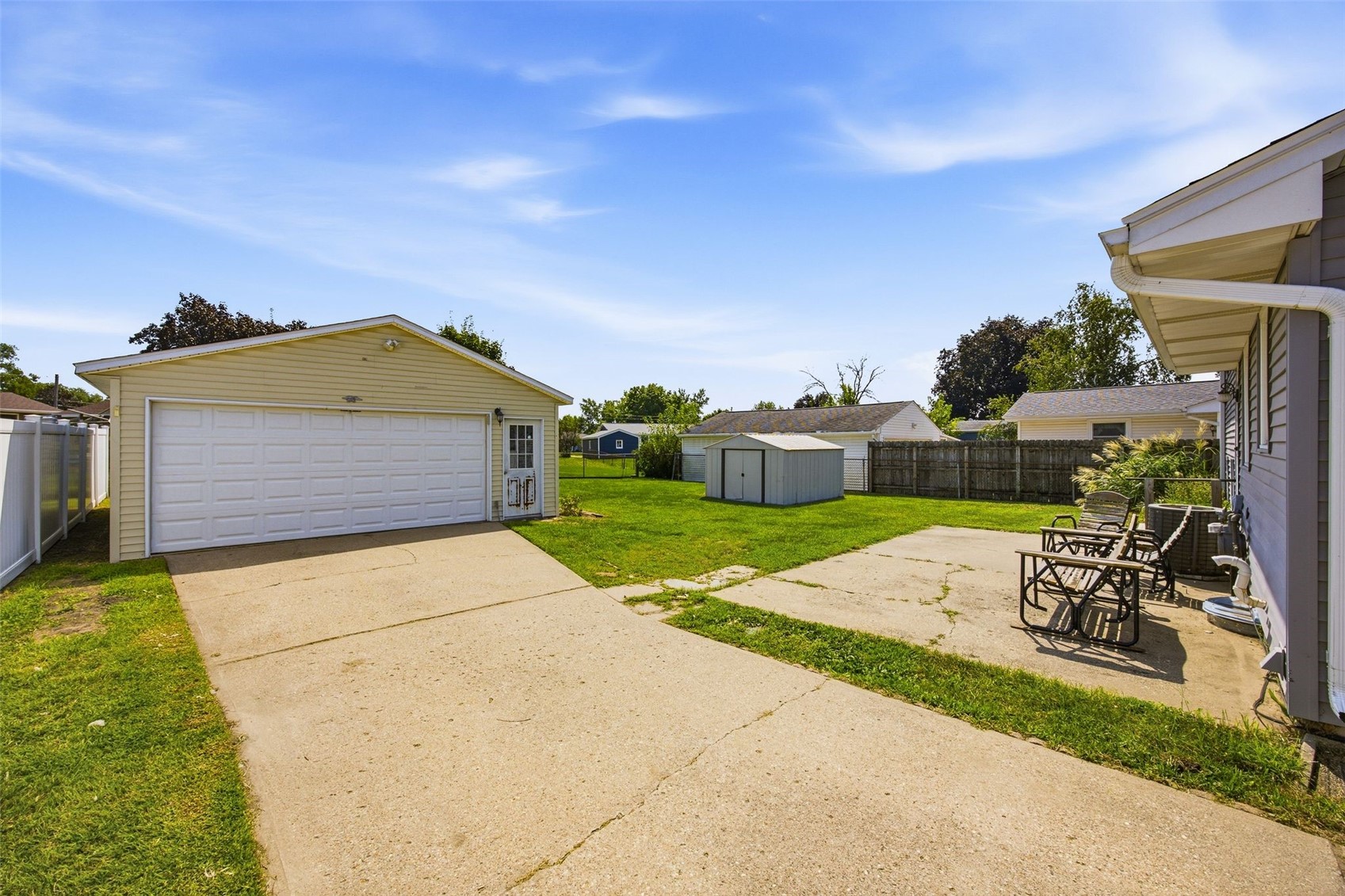 2101 Lauren Drive SW Cedar Rapids IA 52404
