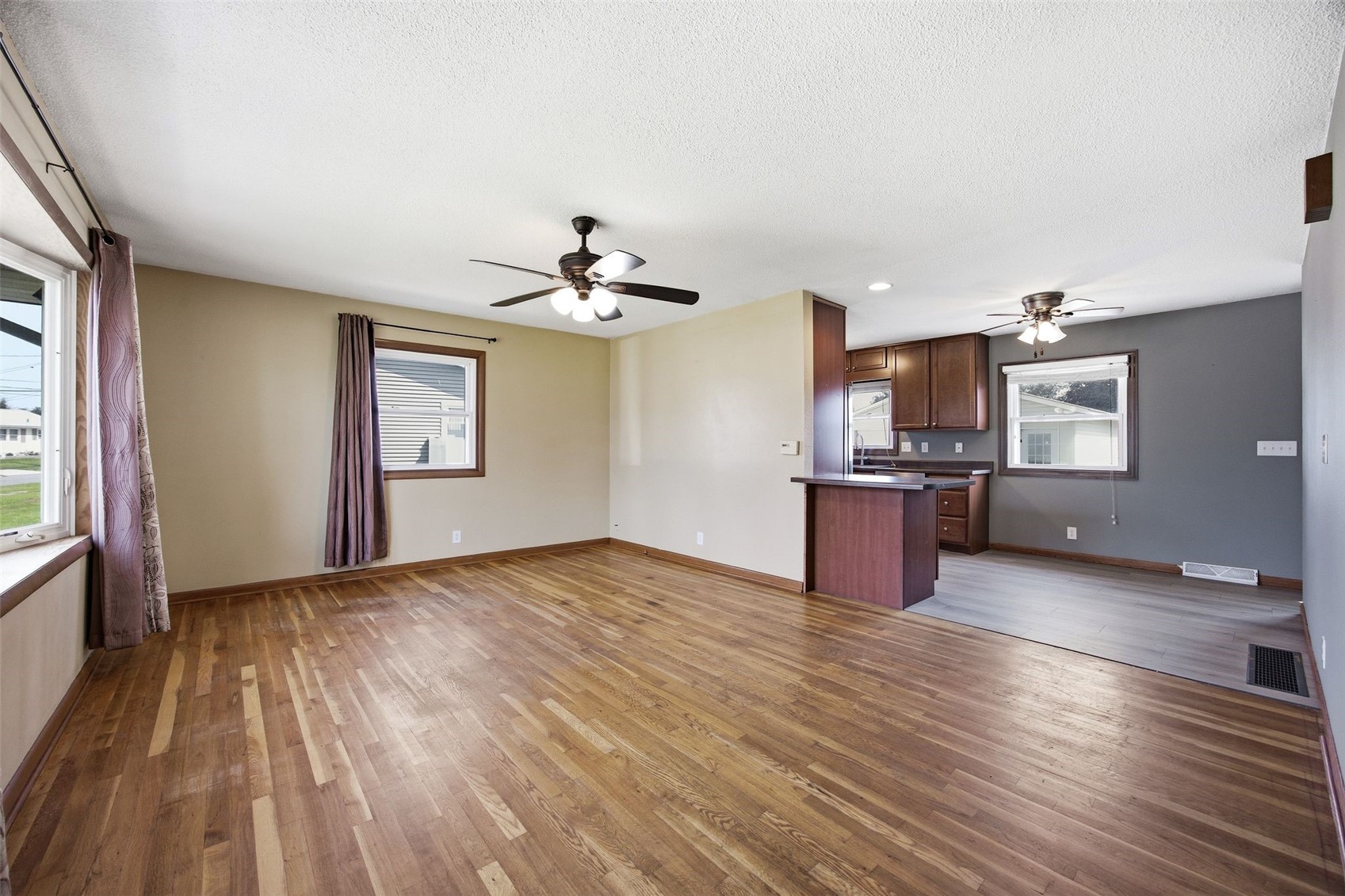 2101 Lauren Drive SW Cedar Rapids IA 52404