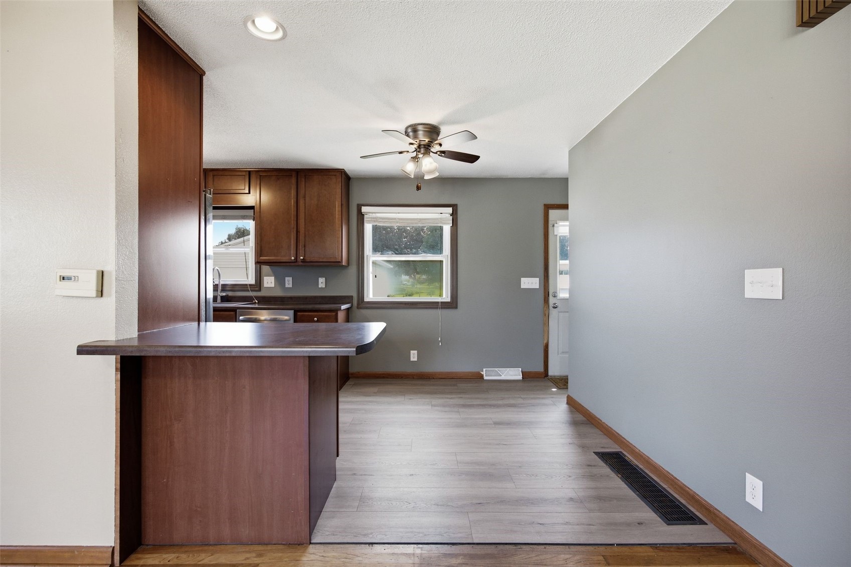 2101 Lauren Drive SW Cedar Rapids IA 52404