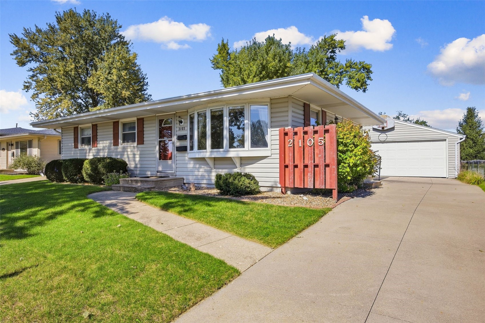 2105 Highview Drive Marion IA 52302