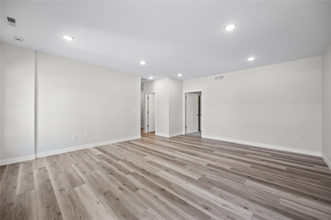 706 Silver Lane Iowa City IA 52245