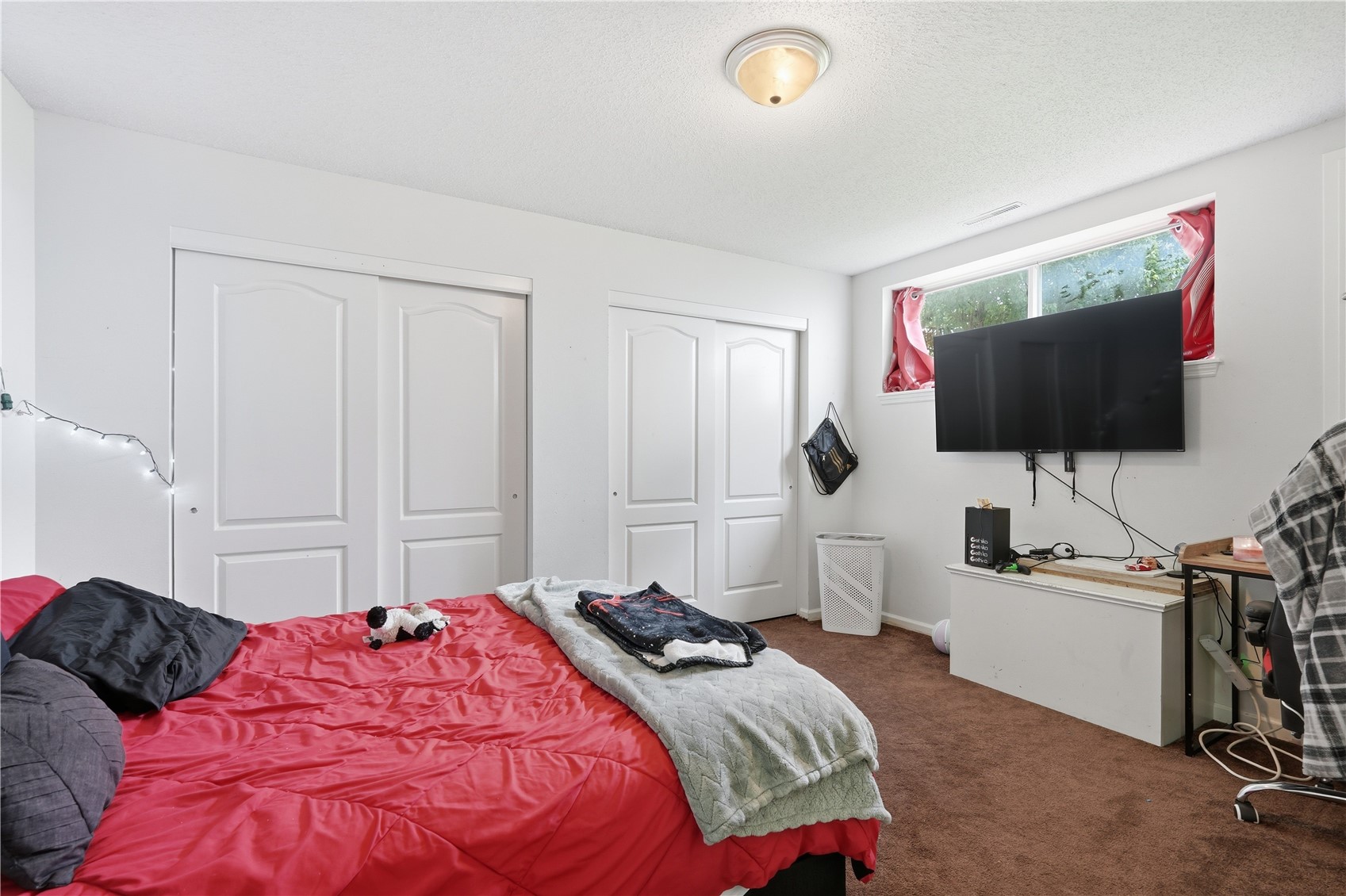 2413 Radcliffe Drive SW Cedar Rapids IA 52404