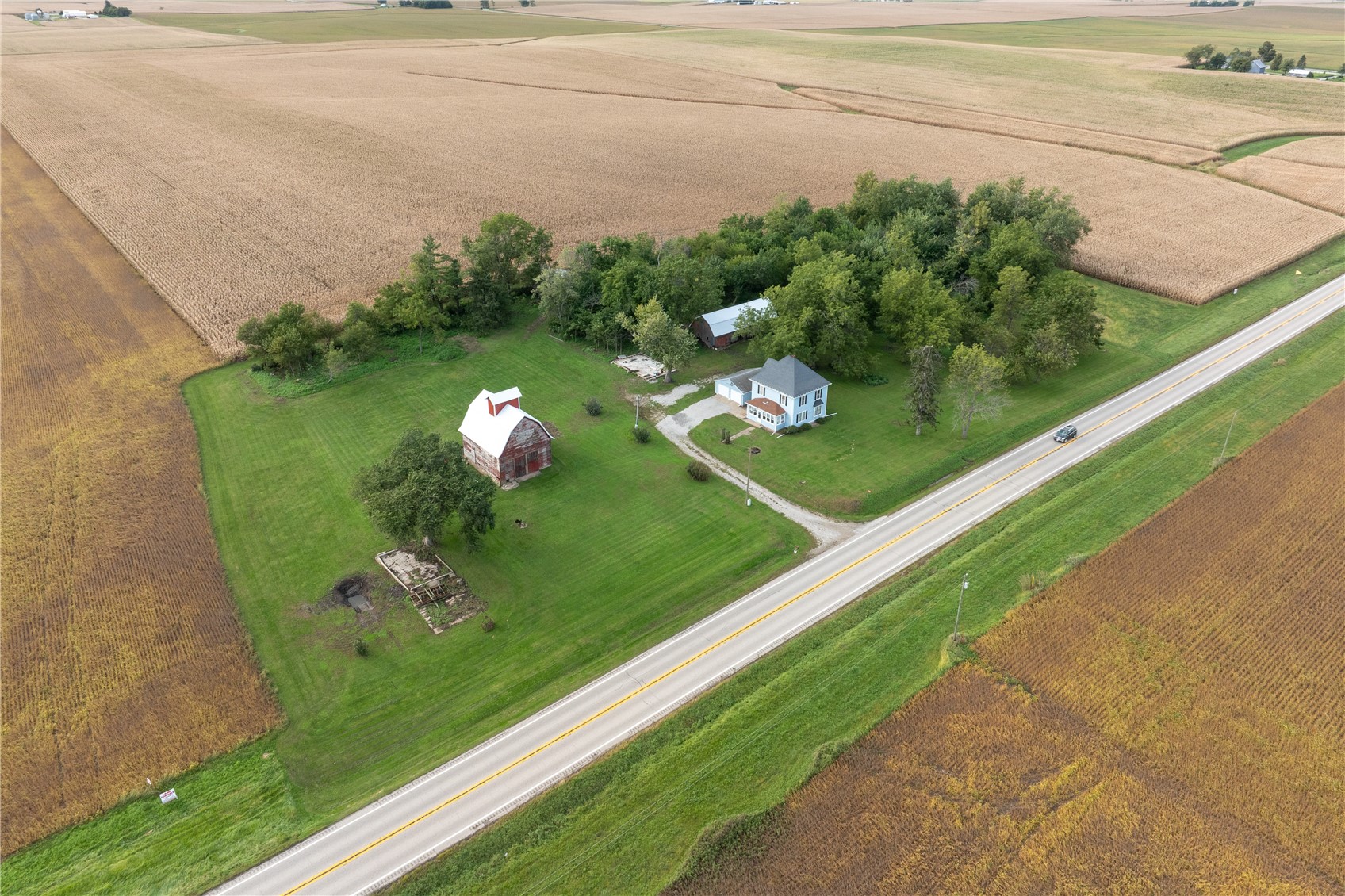6547 24th Avenue Vinton IA 52349