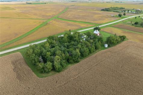 6547 24th Avenue Vinton IA 52349