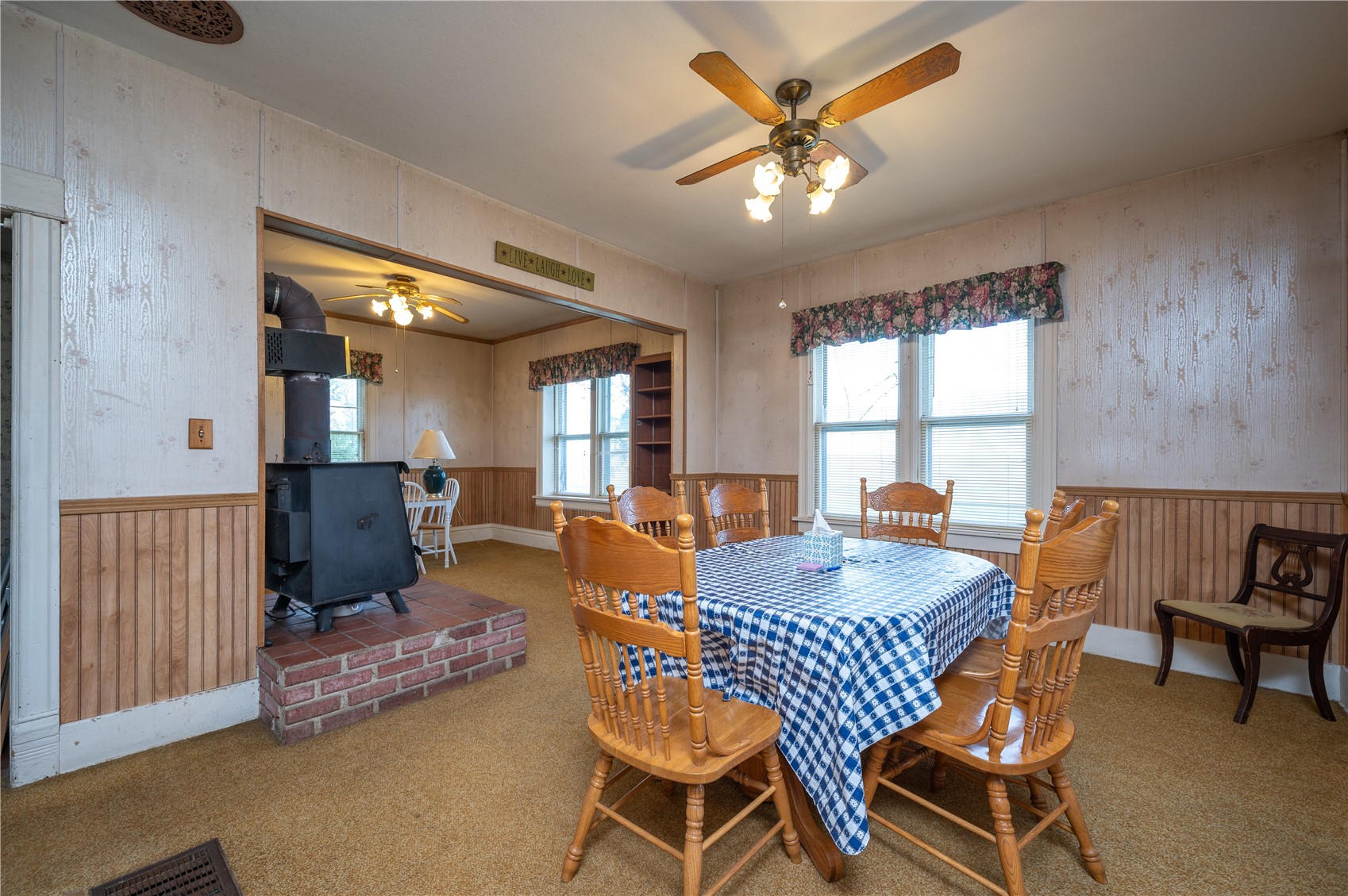6547 24th Avenue Vinton IA 52349