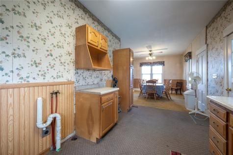 6547 24th Avenue Vinton IA 52349