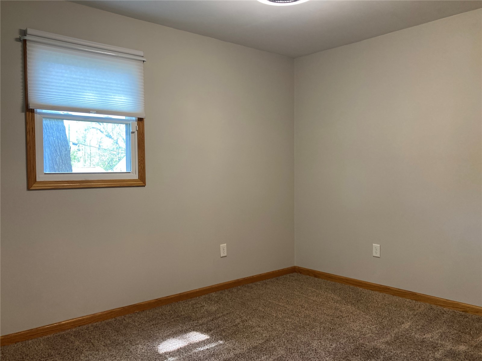 2504 Linwood SW Cedar Rapids IA 52404