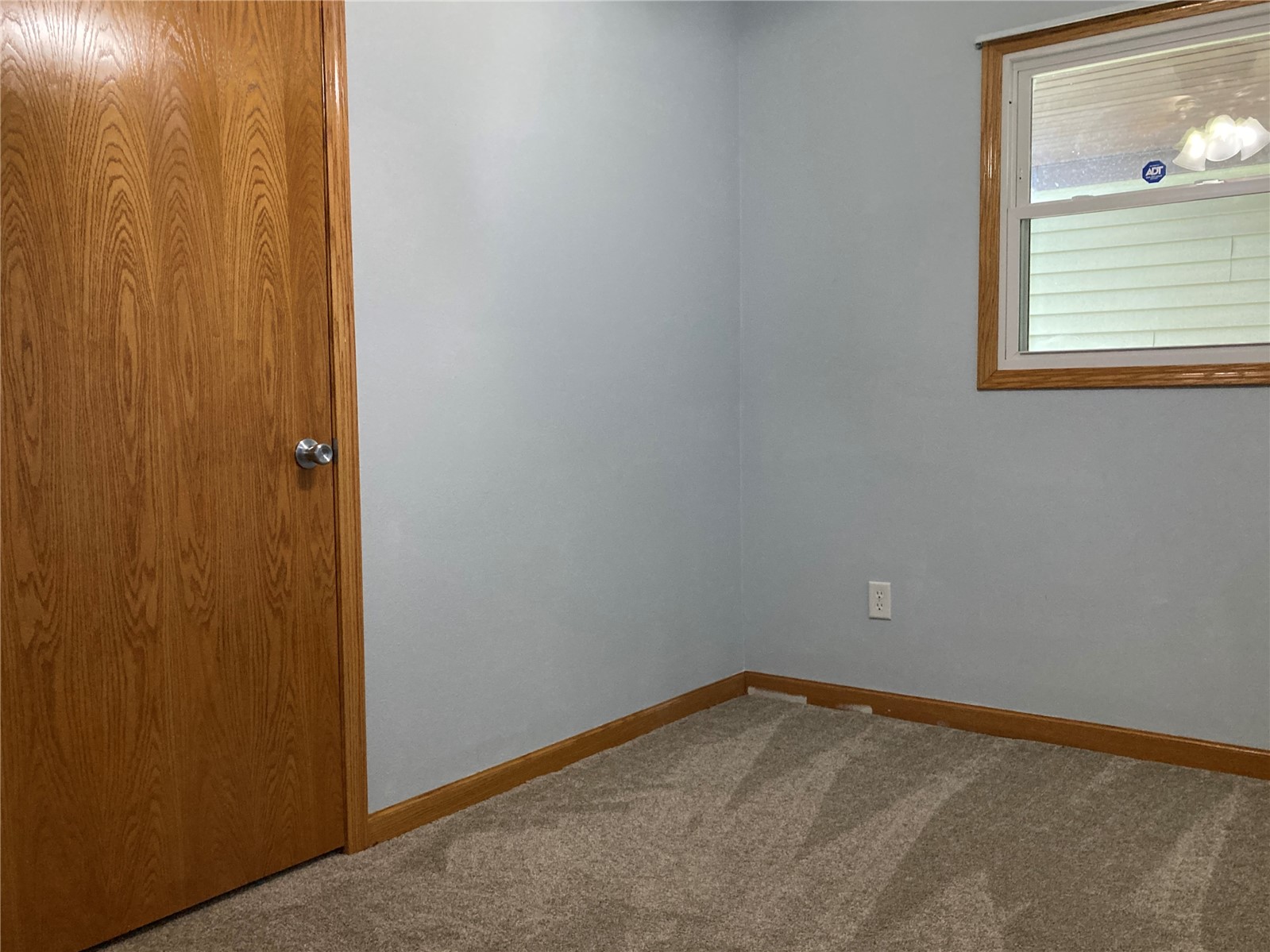 2504 Linwood SW Cedar Rapids IA 52404