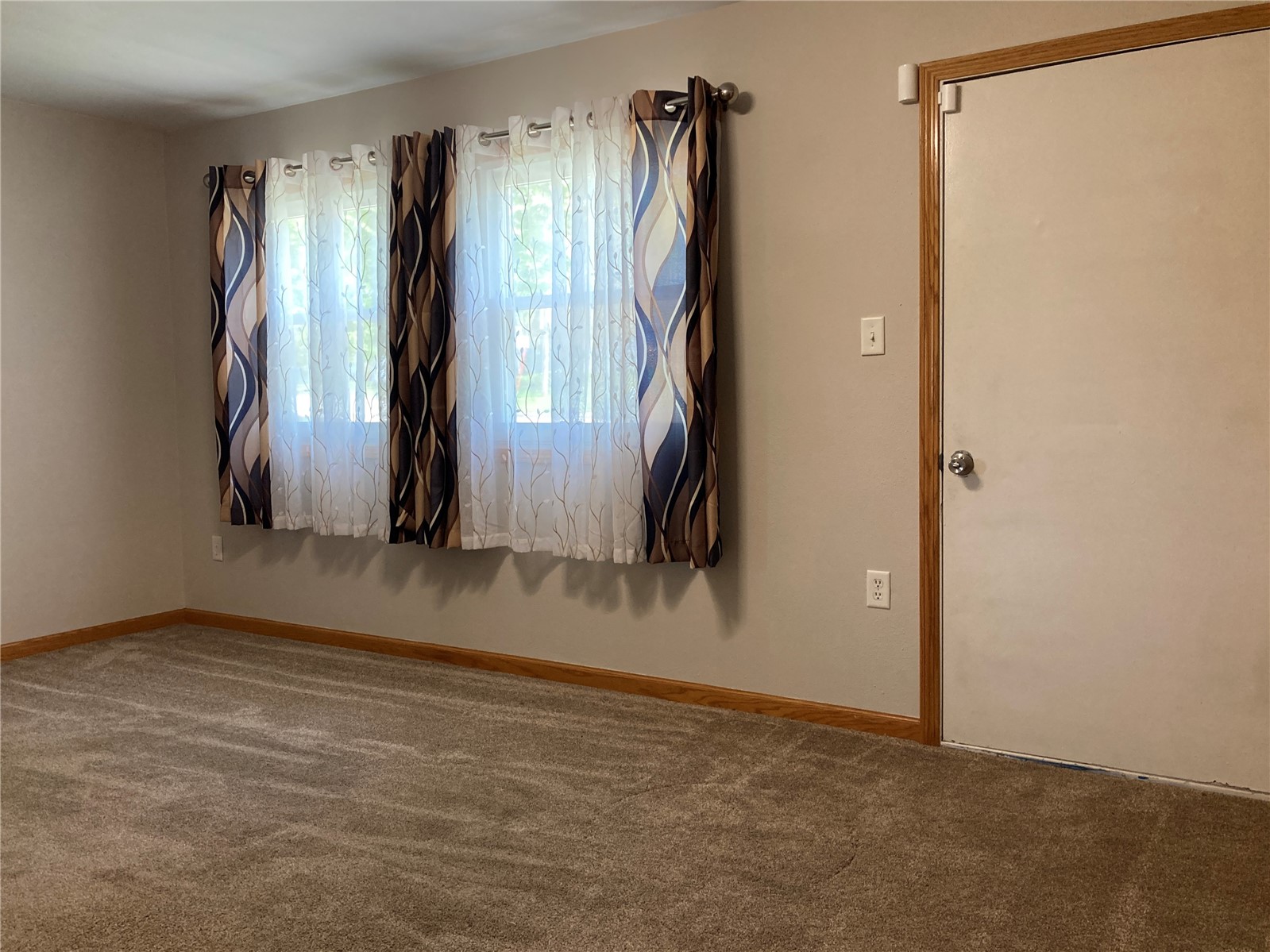 2504 Linwood SW Cedar Rapids IA 52404