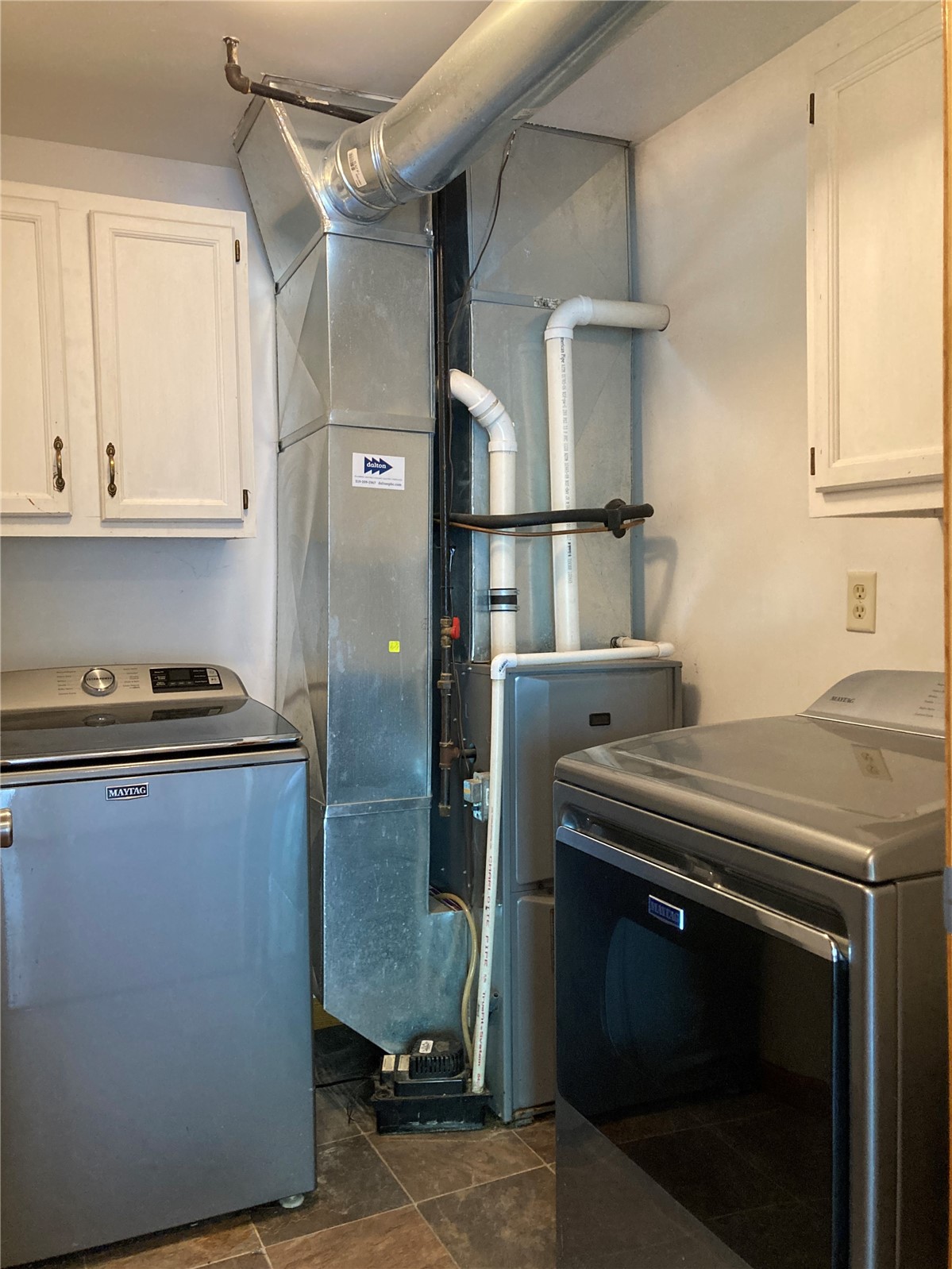 2504 Linwood SW Cedar Rapids IA 52404