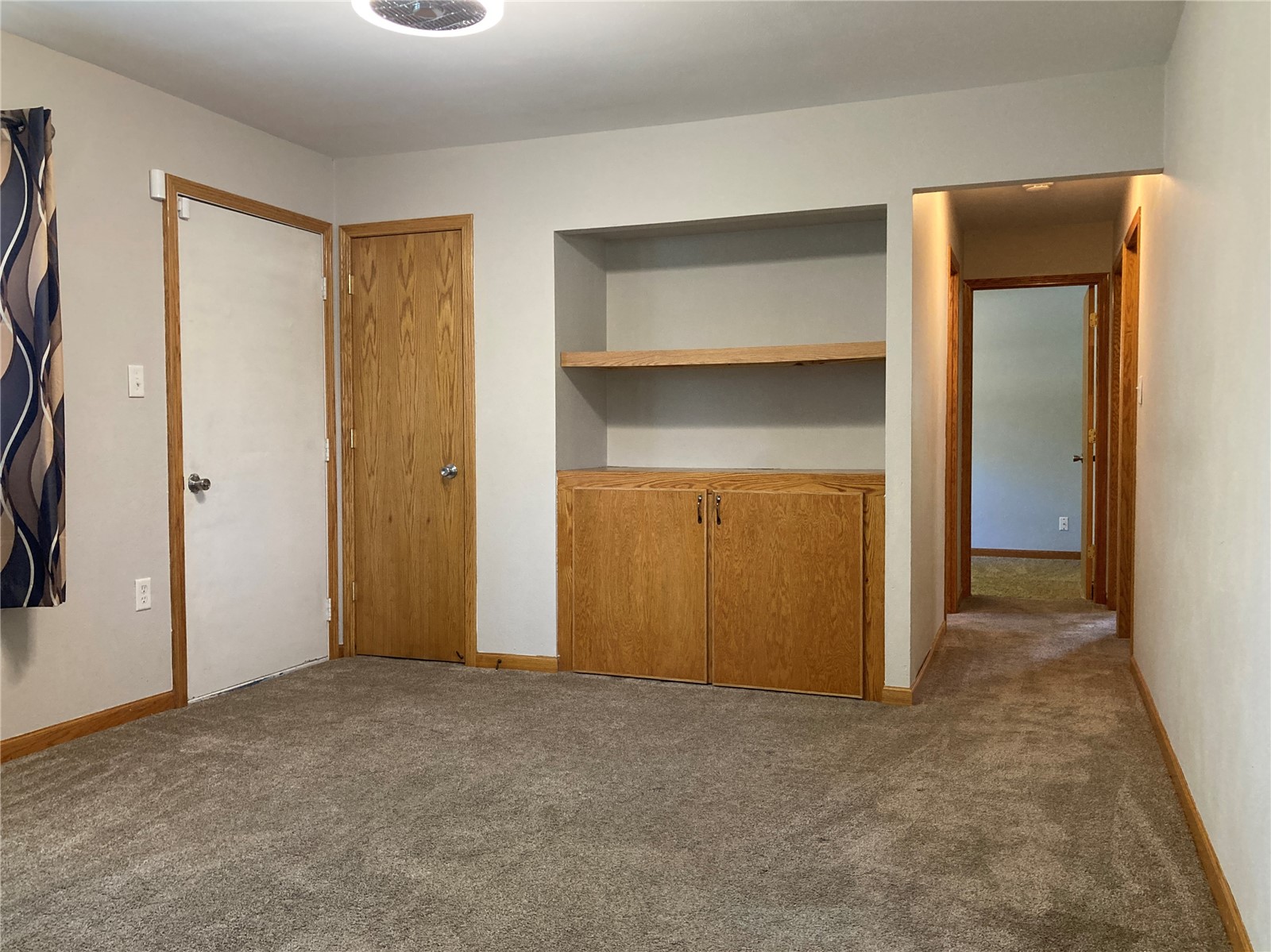 2504 Linwood SW Cedar Rapids IA 52404