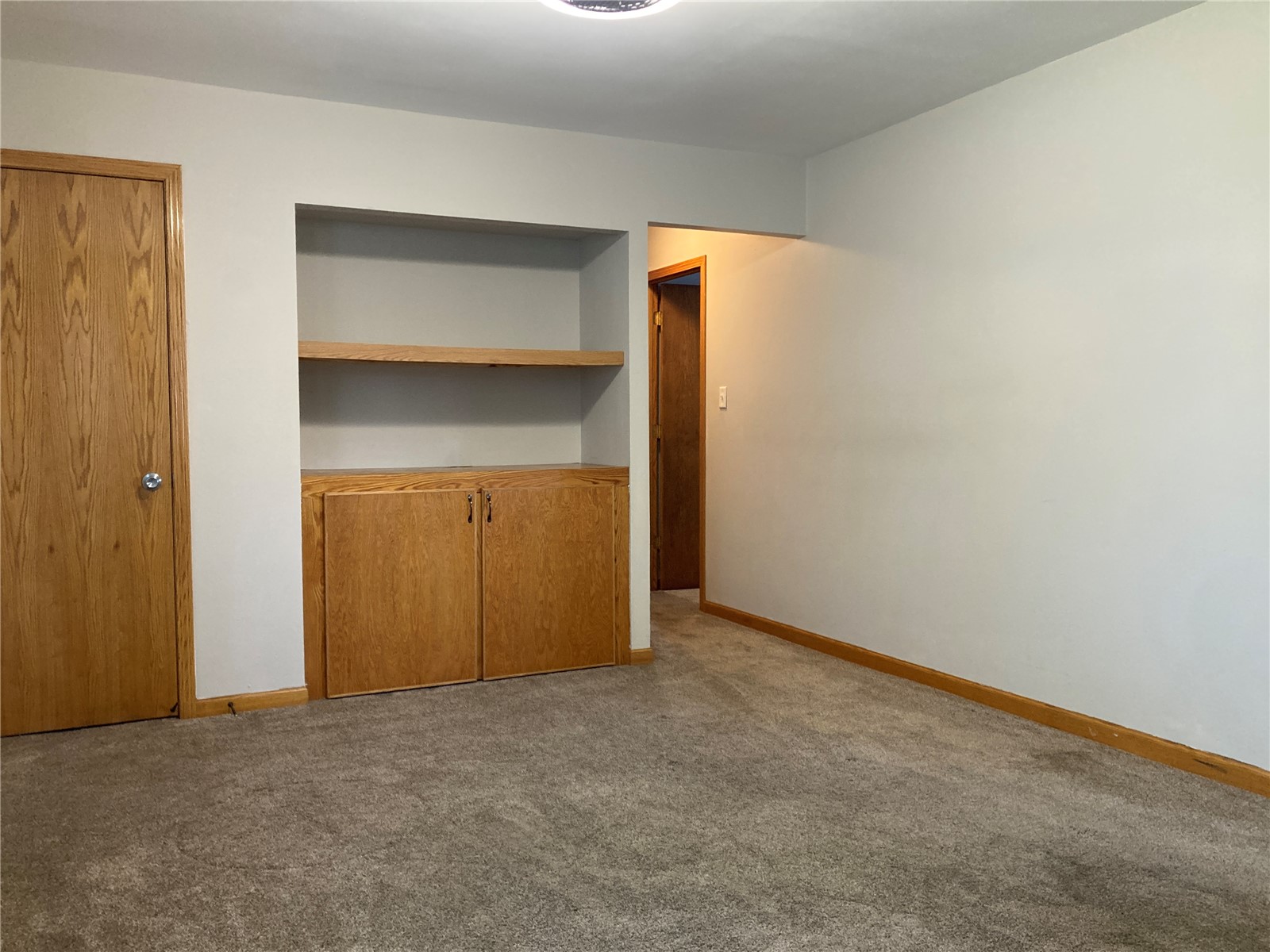 2504 Linwood SW Cedar Rapids IA 52404