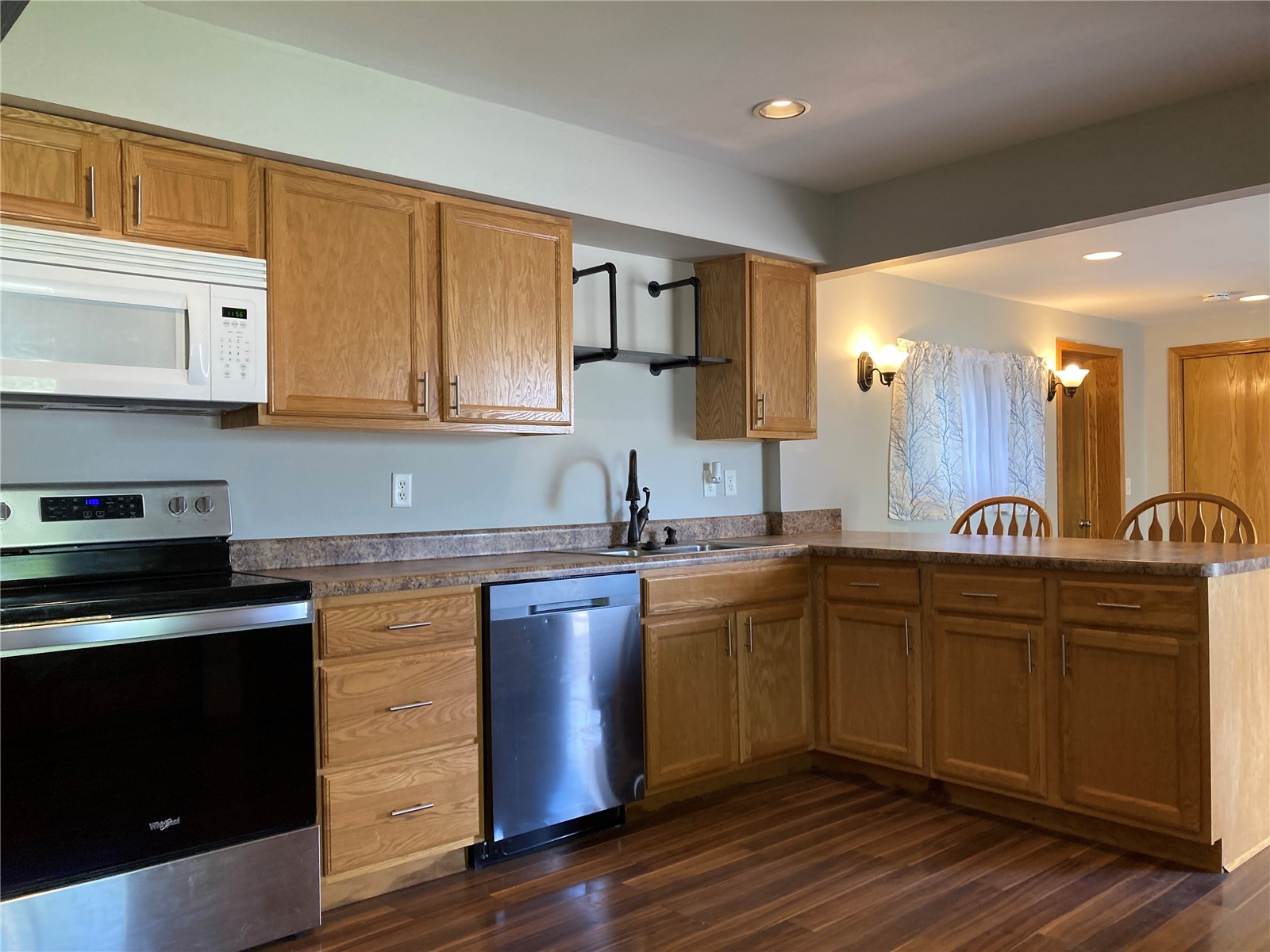 2504 Linwood SW Cedar Rapids IA 52404