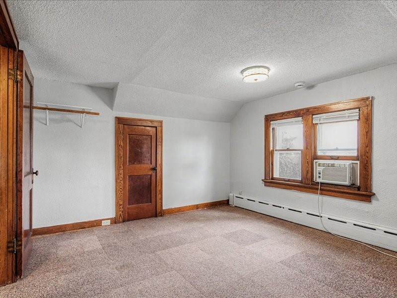 1230 30th Street NE Cedar Rapids IA 52403