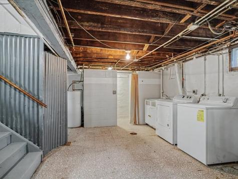 1230 30th Street NE Cedar Rapids IA 52403