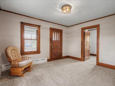 1230 30th Street NE Cedar Rapids IA 52403