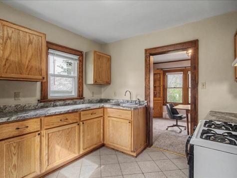 1230 30th Street NE Cedar Rapids IA 52403