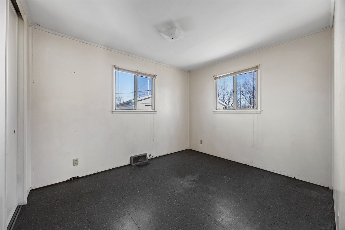 4331 Cavalier Street NE Cedar Rapids IA 52402