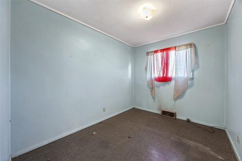 4331 Cavalier Street NE Cedar Rapids IA 52402