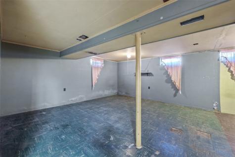 4331 Cavalier Street NE Cedar Rapids IA 52402