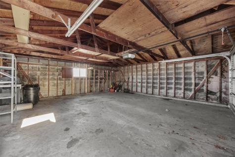 4331 Cavalier Street NE Cedar Rapids IA 52402