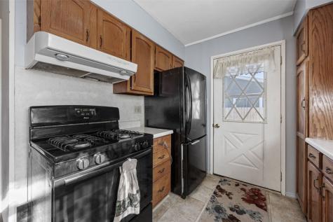 4331 Cavalier Street NE Cedar Rapids IA 52402