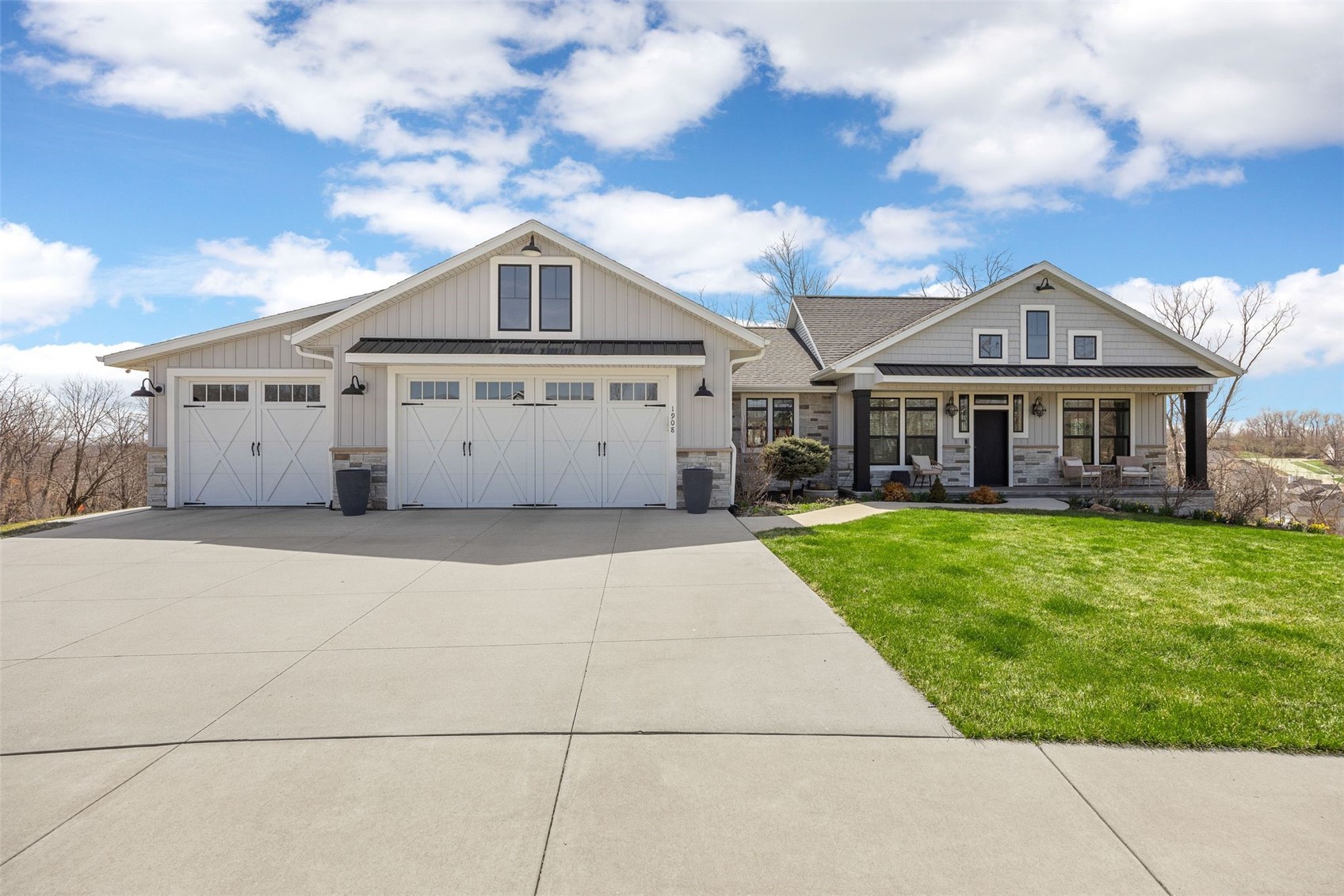 1908 Pippin Hill Court NW Cedar Rapids IA 52405