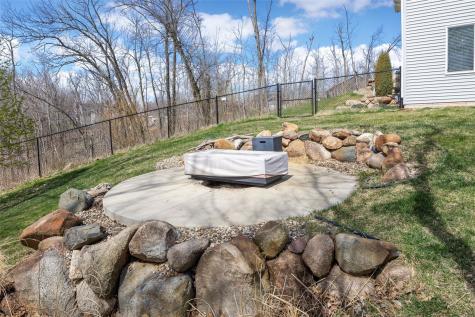 1908 Pippin Hill Court NW Cedar Rapids IA 52405